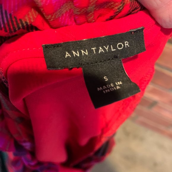 Ann Taylor Plaid Shirred Raglan Sleeve Top Size Small, Lined, Lightweight, EUC - Picture 6 of 10